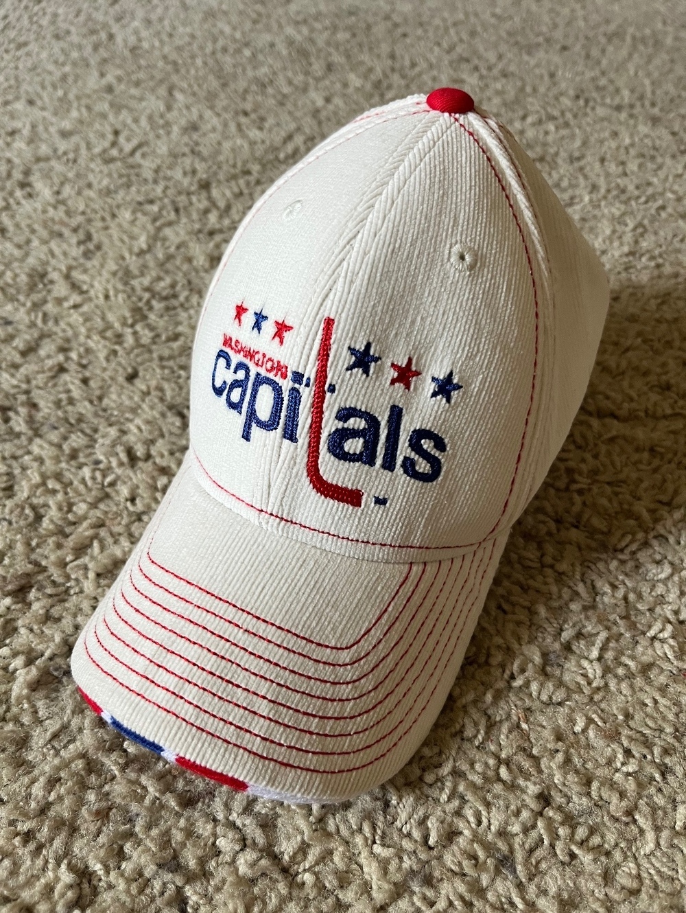 Reebok Washington Capitals 2015 Winter Classic Retro White Plush Baseball Cap